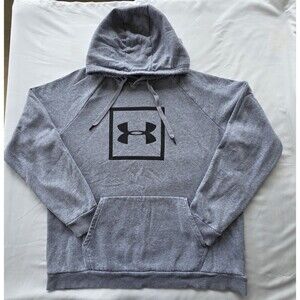 Under Armour Men Hooded Sweatshirt XL. Gray.